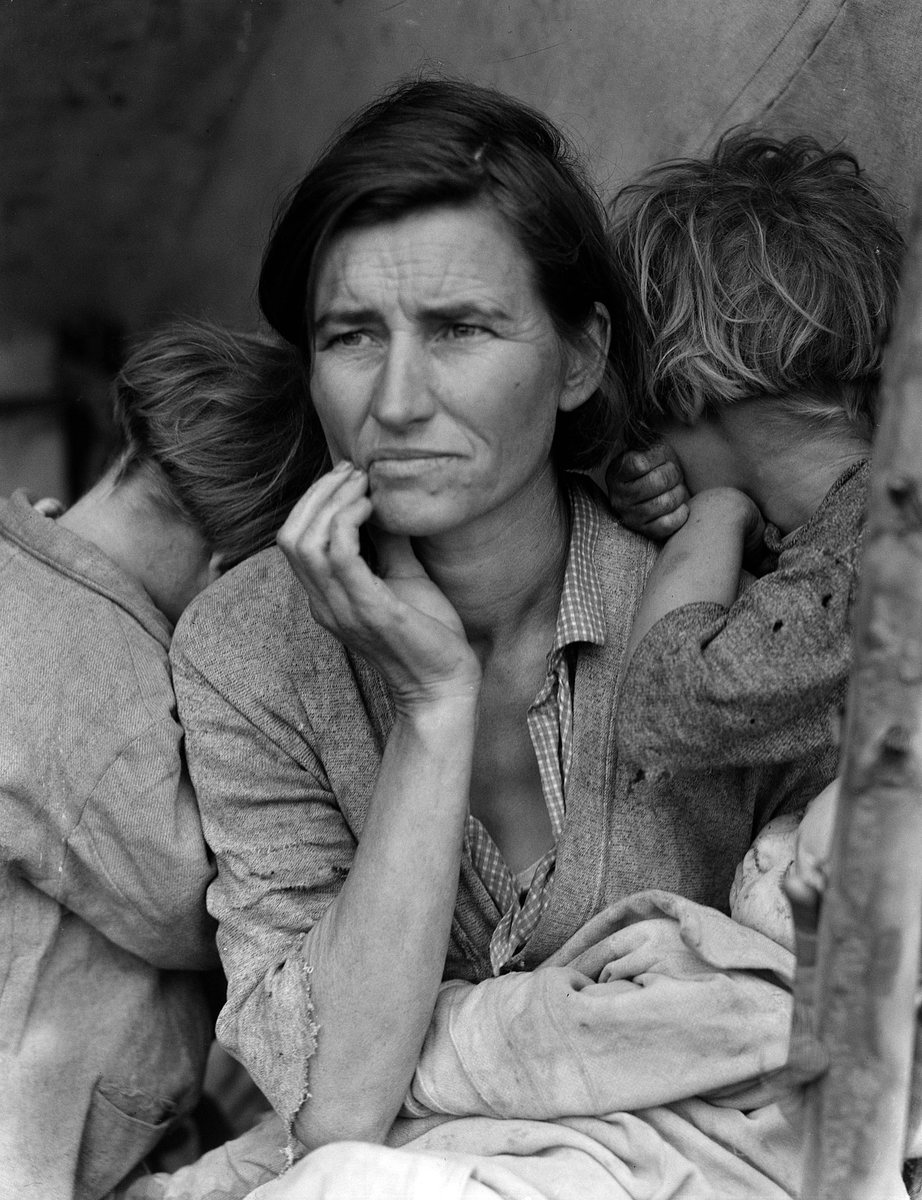 Dorothea Lange's Migrant Mother photograph